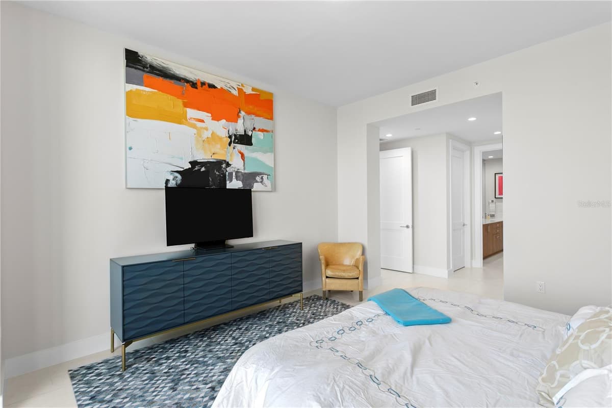 275 1ST AVENUE — photo 34 of 65