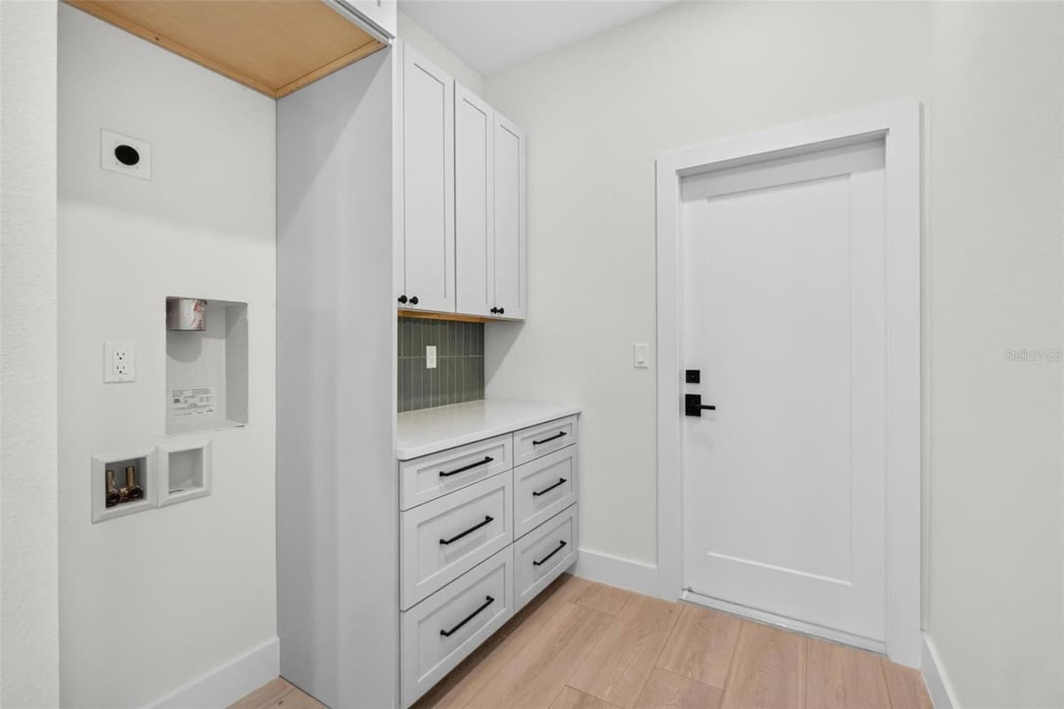 4410 4TH AVENUE — photo 30 of 36
