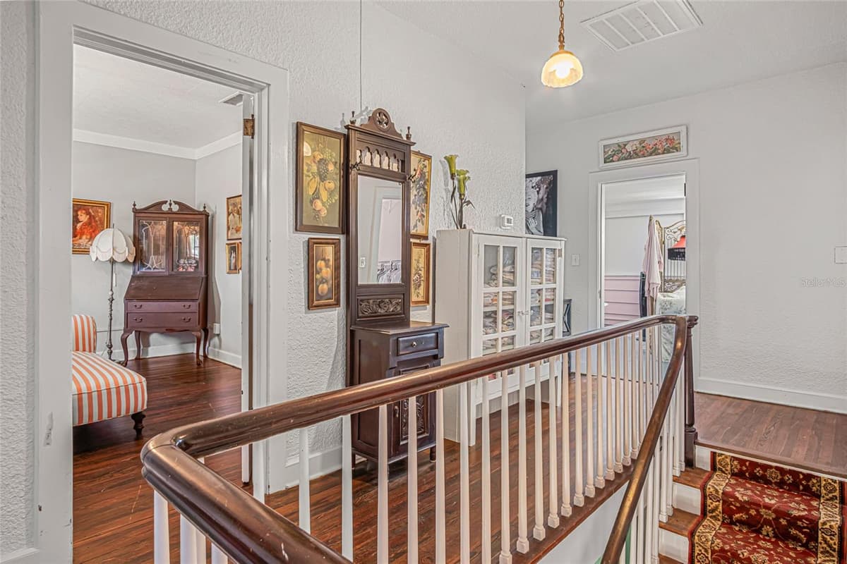 102 PALMORA BOULEVARD — photo 25 of 57
