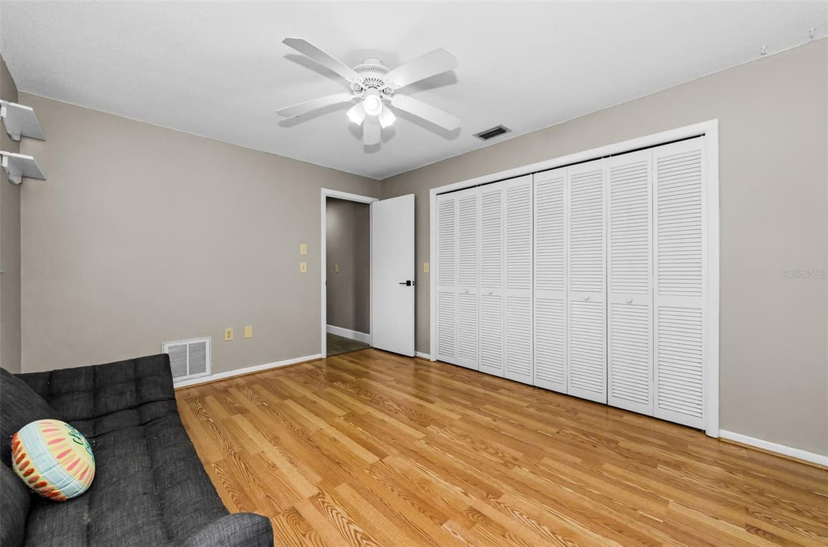 2063 BROOKSIDE DRIVE — photo 29 of 47