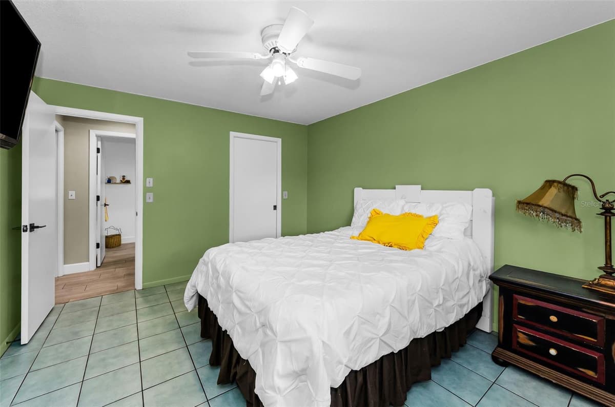 2063 BROOKSIDE DRIVE — photo 32 of 47