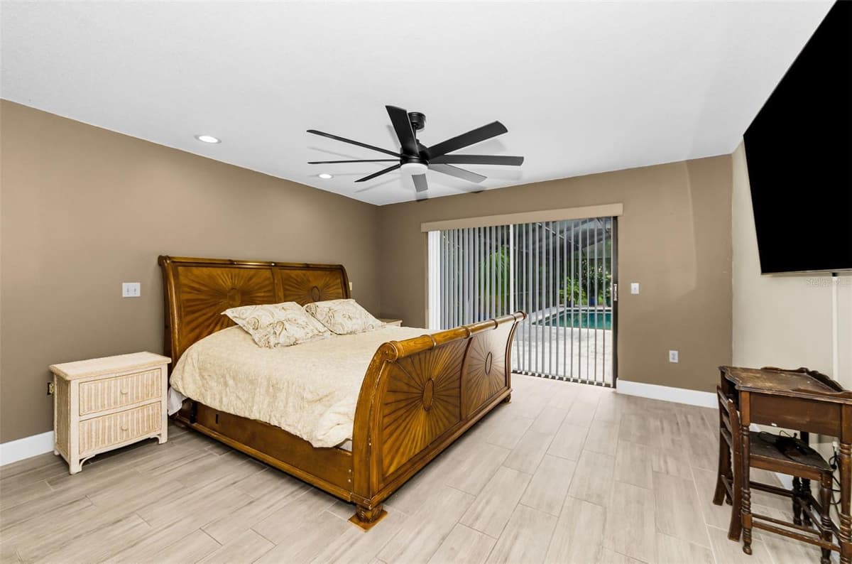 2063 BROOKSIDE DRIVE — photo 19 of 47