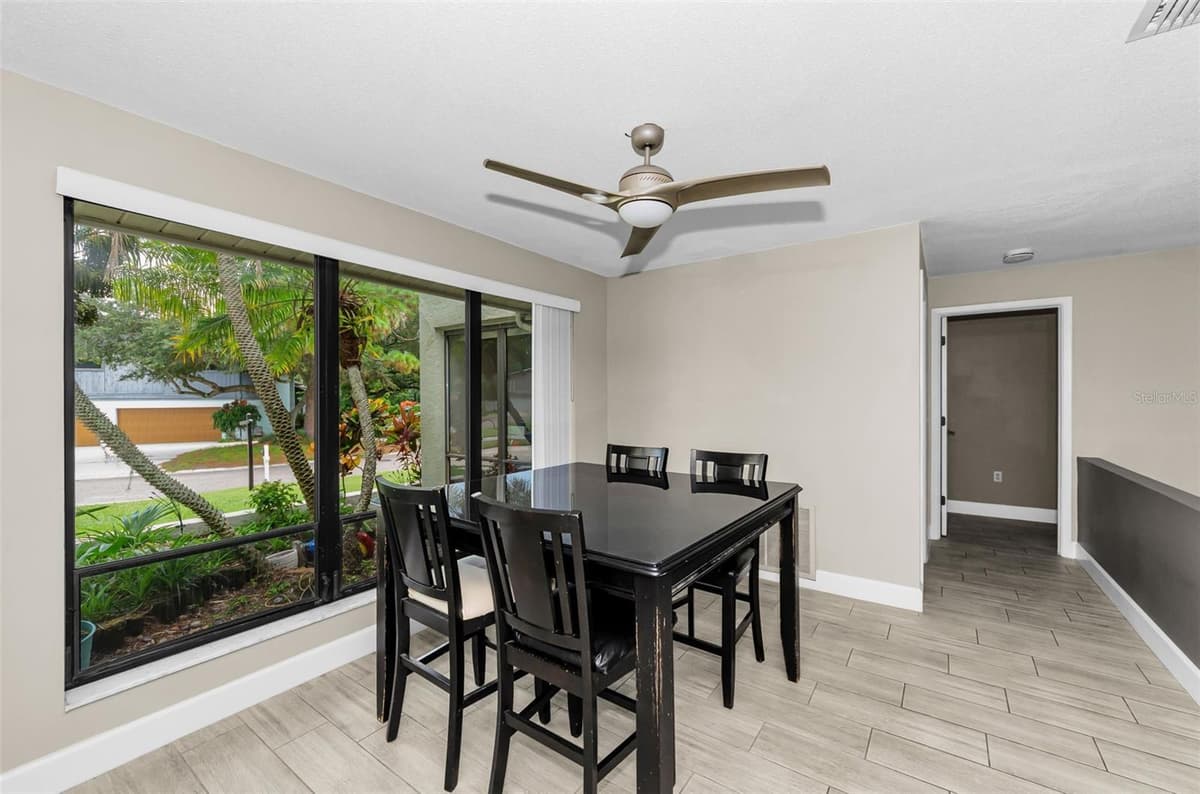 2063 BROOKSIDE DRIVE — photo 6 of 47