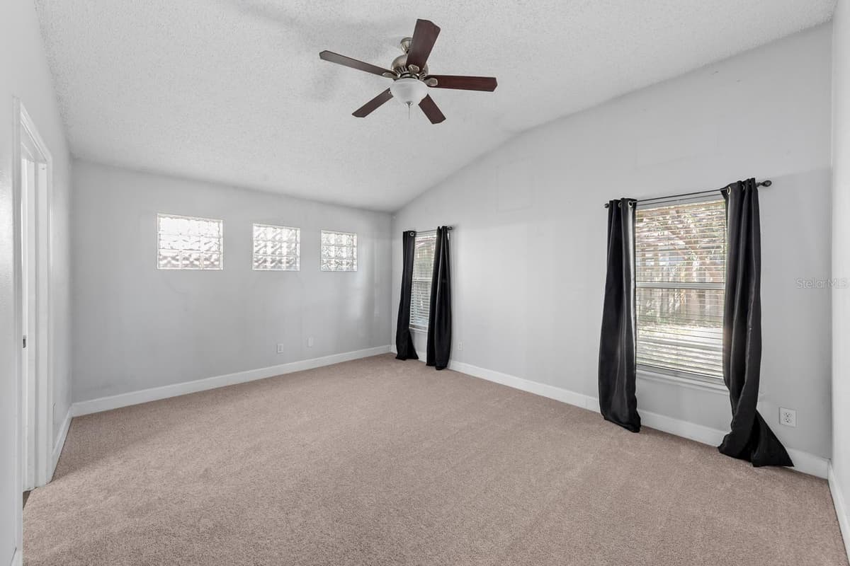 1365 SHOOTINGSTAR LANE — photo 13 of 35