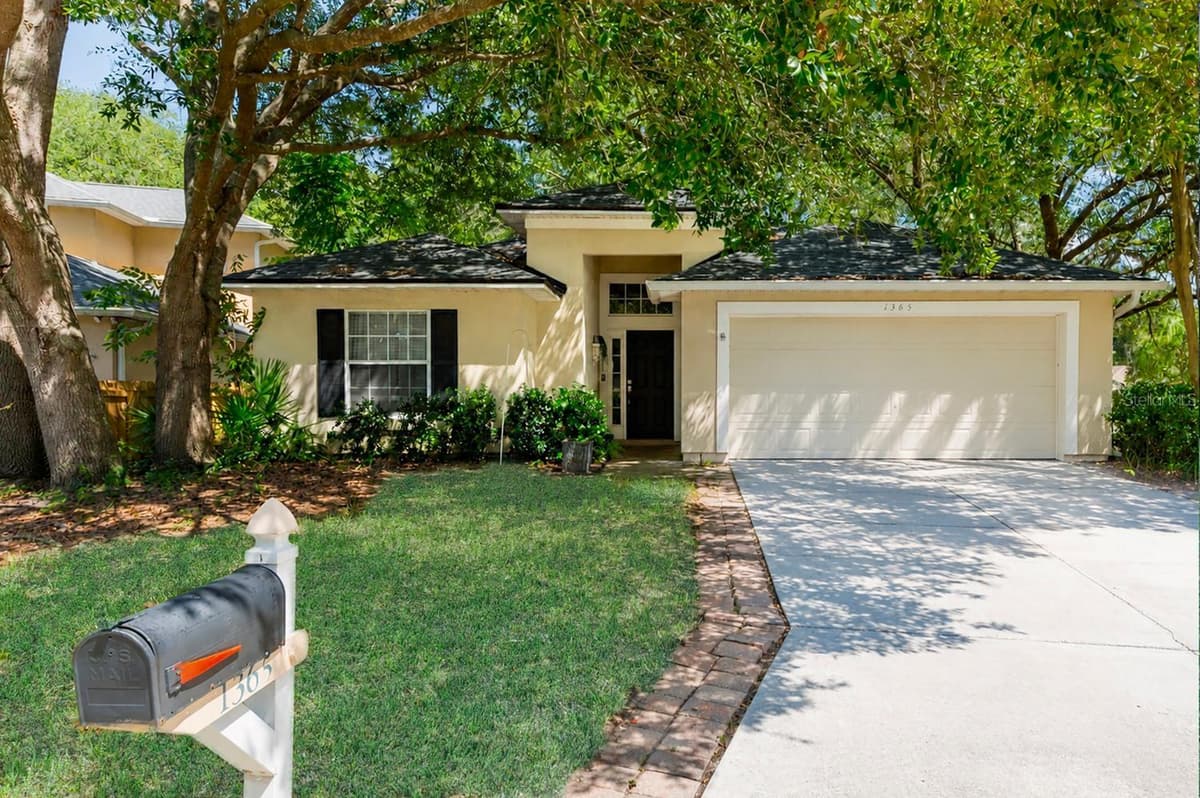 1365 SHOOTINGSTAR LANE — photo 1 of 35
