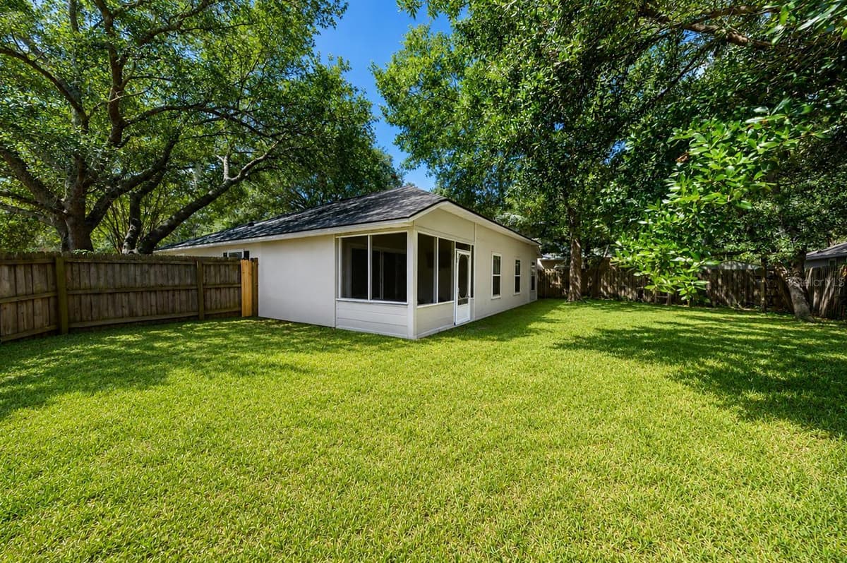 1365 SHOOTINGSTAR LANE — photo 26 of 35