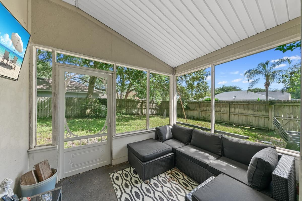 1365 SHOOTINGSTAR LANE — photo 24 of 35