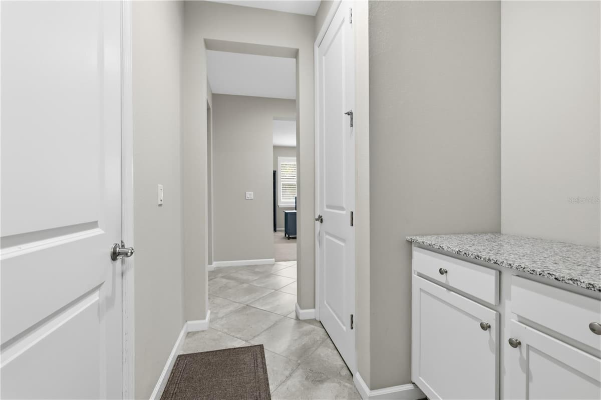 108 SUFFOLK CT. — photo 45 of 54
