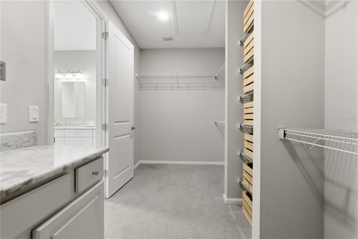 108 SUFFOLK CT. — photo 22 of 54