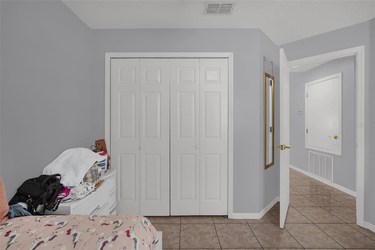 230 LYTTON CIRCLE — photo 17 of 34