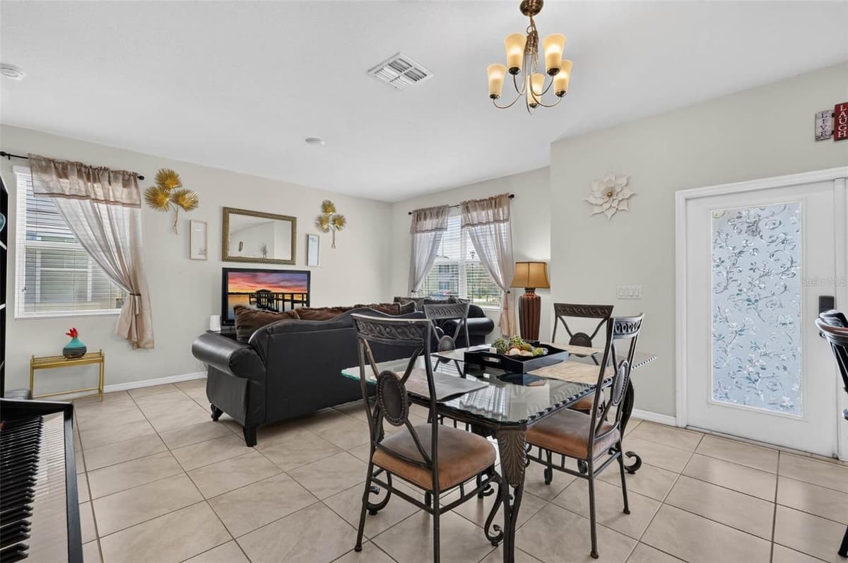 1655 PHAM DRIVE — photo 4 of 31