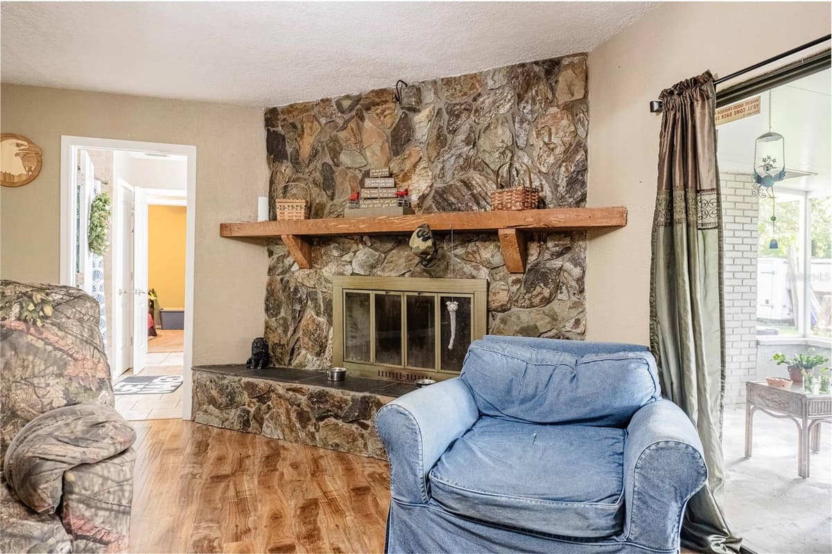 5934 RIDGE DRIVE — photo 16 of 34