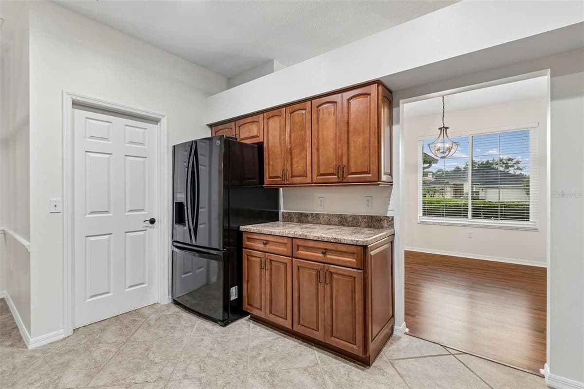 5306 WATERLEAF COURT — photo 18 of 86