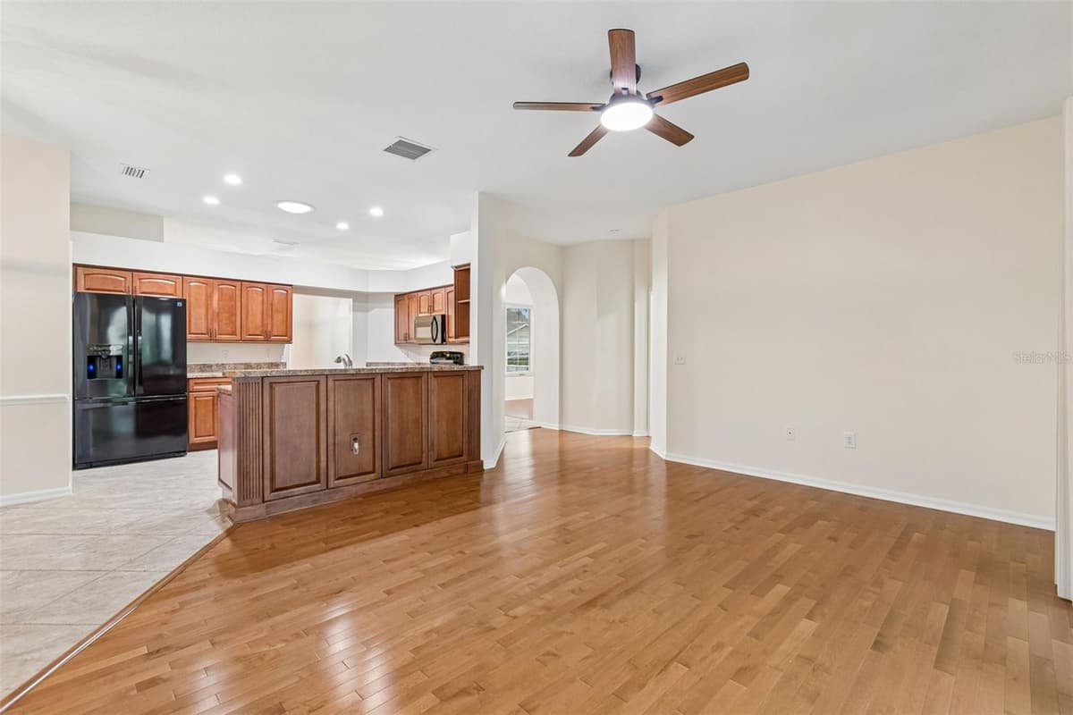 5306 WATERLEAF COURT — photo 20 of 86