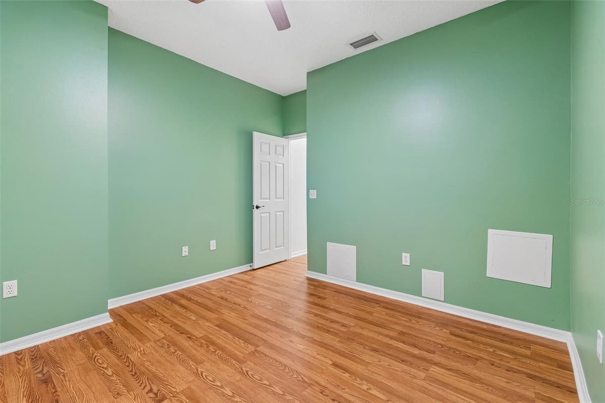 5306 WATERLEAF COURT — photo 38 of 86