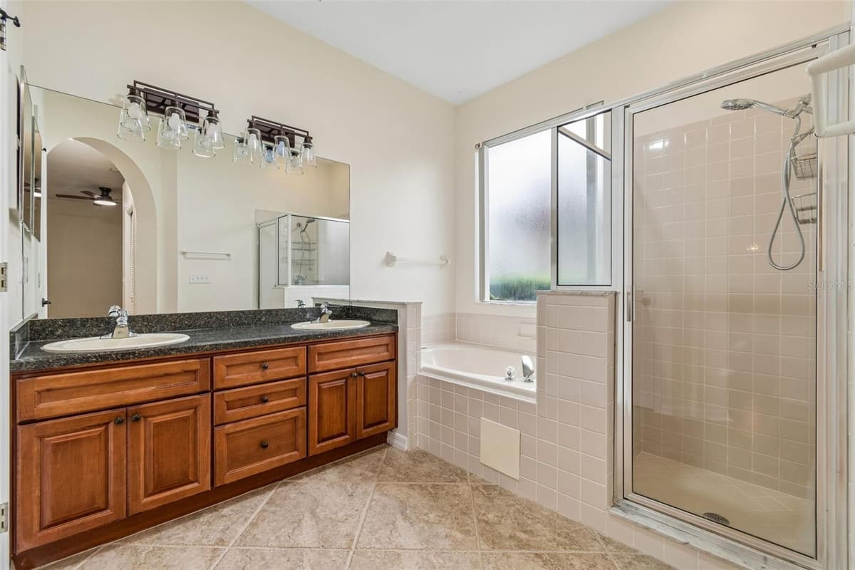 5306 WATERLEAF COURT — photo 27 of 86