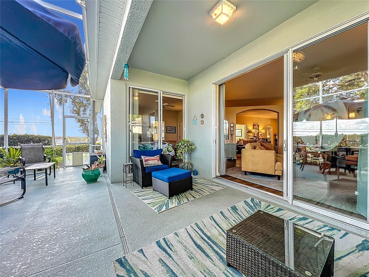 4334 HAMMERSMITH DRIVE — photo 19 of 28
