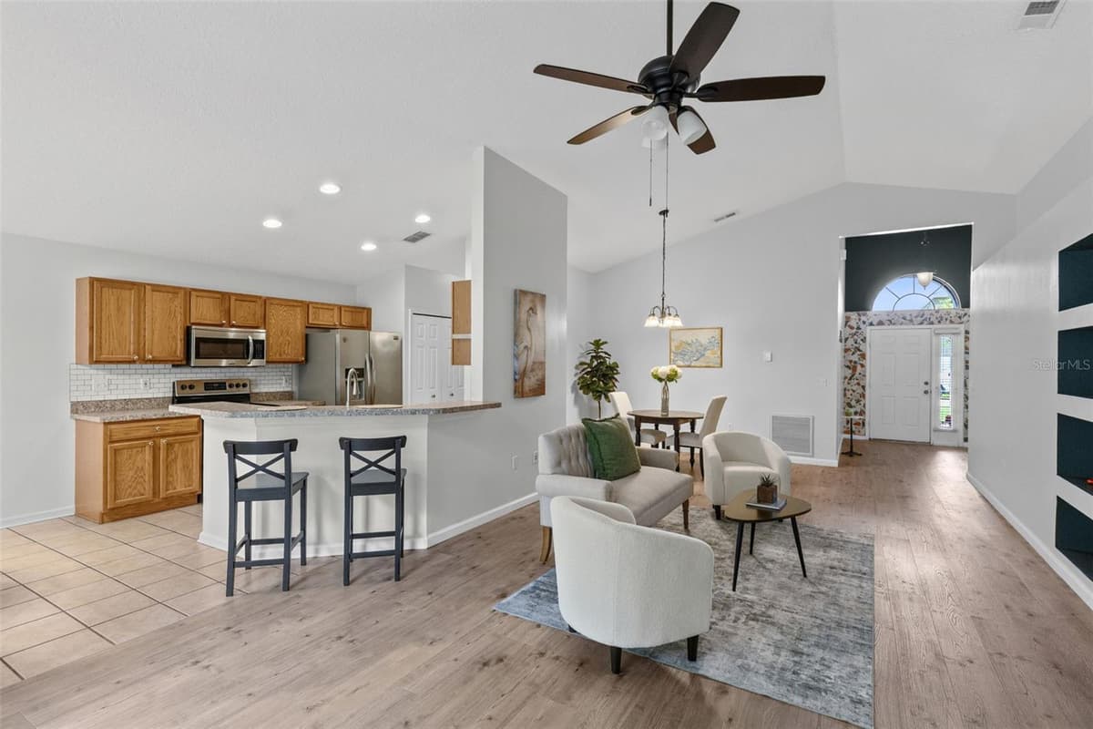 2839 SPRING HEATHER PLACE — photo 2 of 29