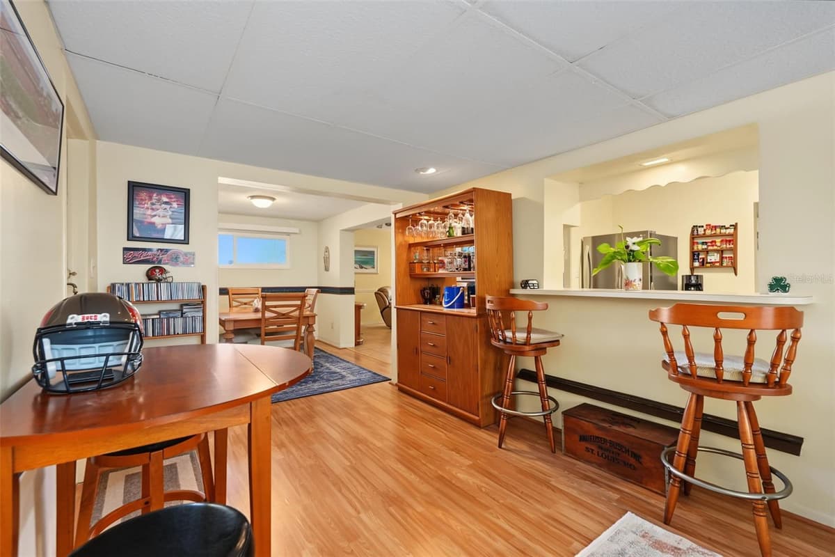 309 GATEWOOD DRIVE — photo 13 of 51