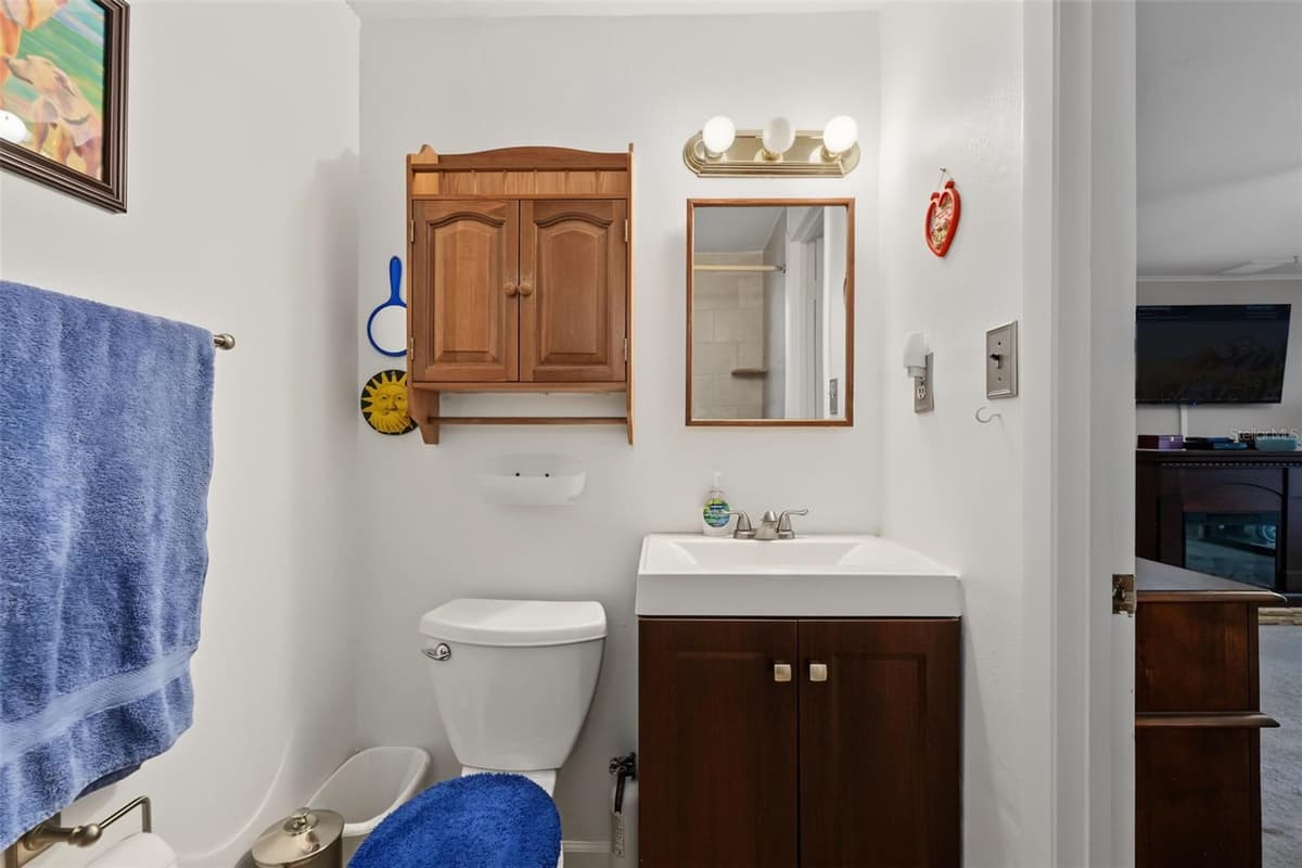 309 GATEWOOD DRIVE — photo 31 of 51