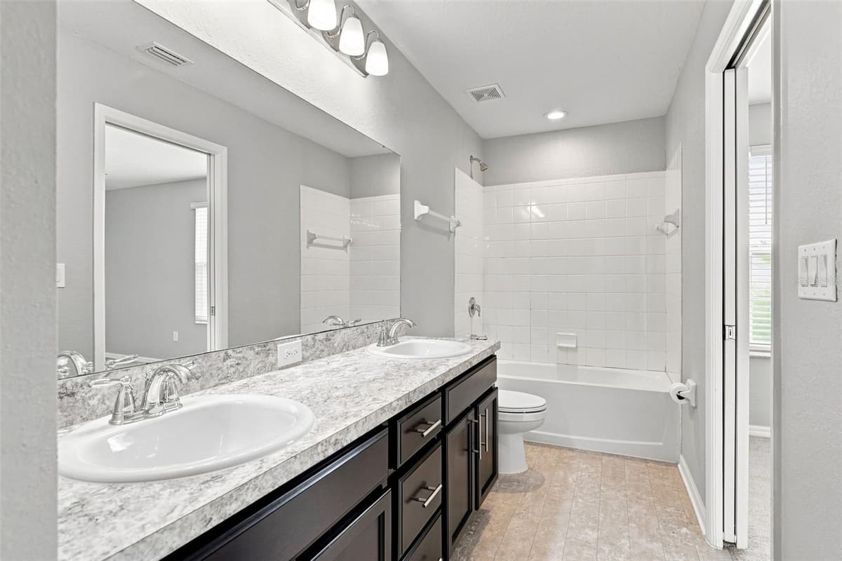 4641 VIGNETTE WAY — photo 12 of 23