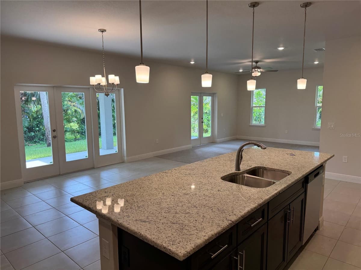 3271 NADASKY AVENUE — photo 6 of 20