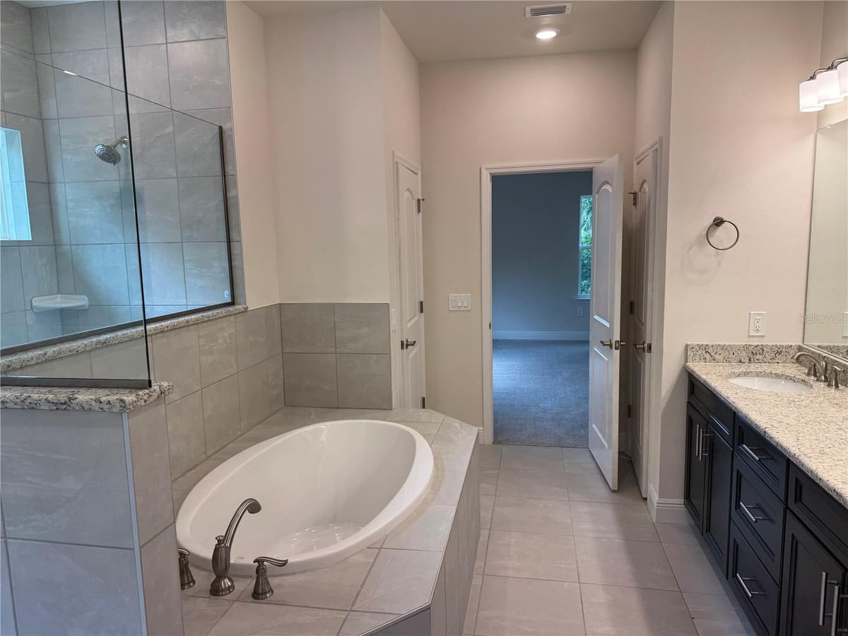 3271 NADASKY AVENUE — photo 15 of 20