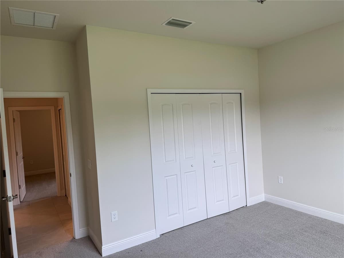 3271 NADASKY AVENUE — photo 12 of 20