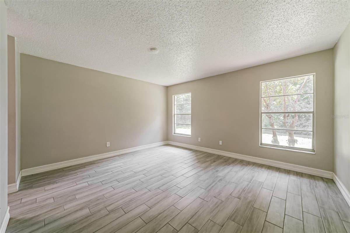 10346 MATCHLOCK DRIVE — photo 10 of 21