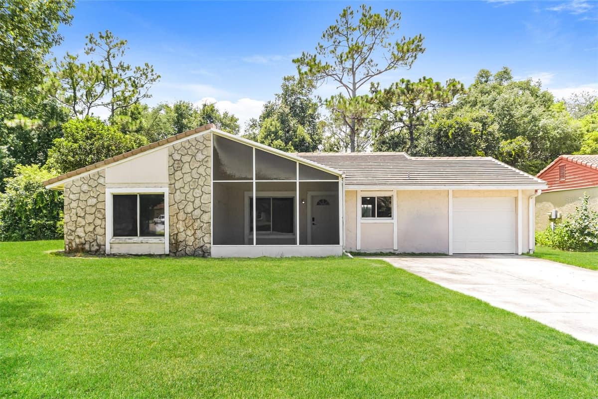 10346 MATCHLOCK DRIVE — photo 1 of 21