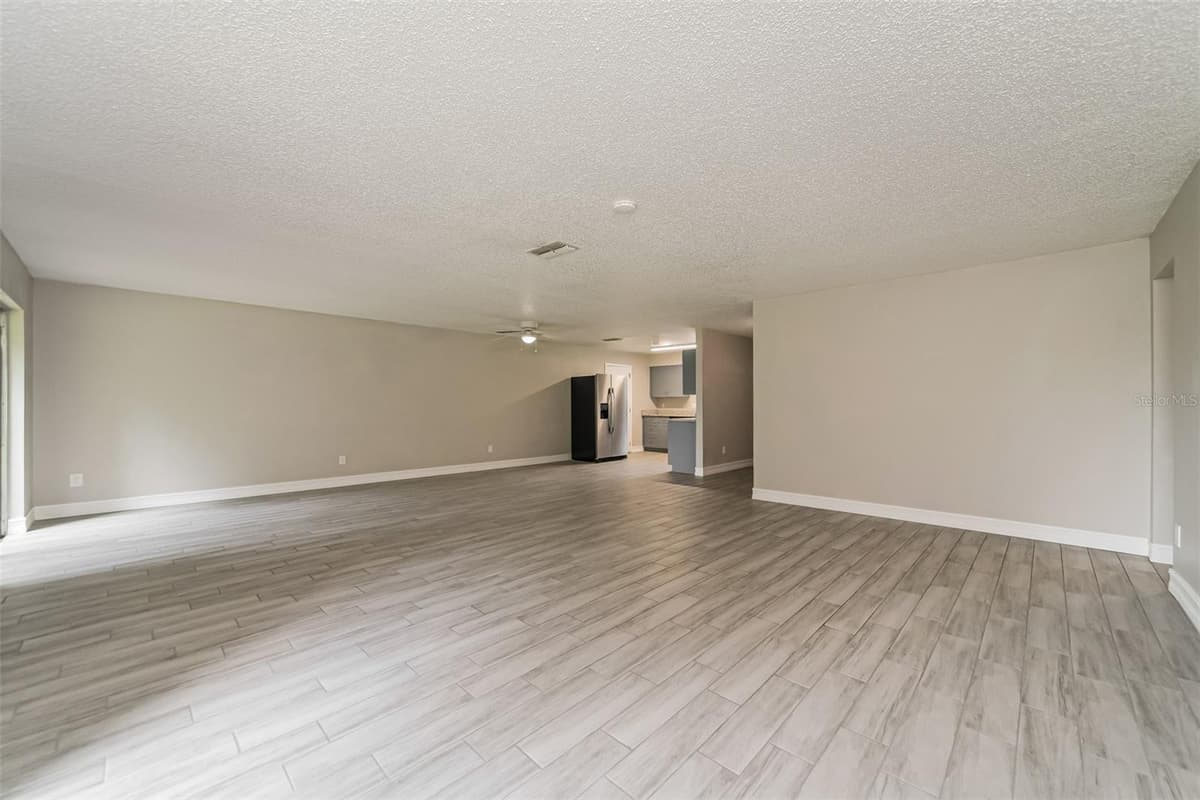 10346 MATCHLOCK DRIVE — photo 5 of 21