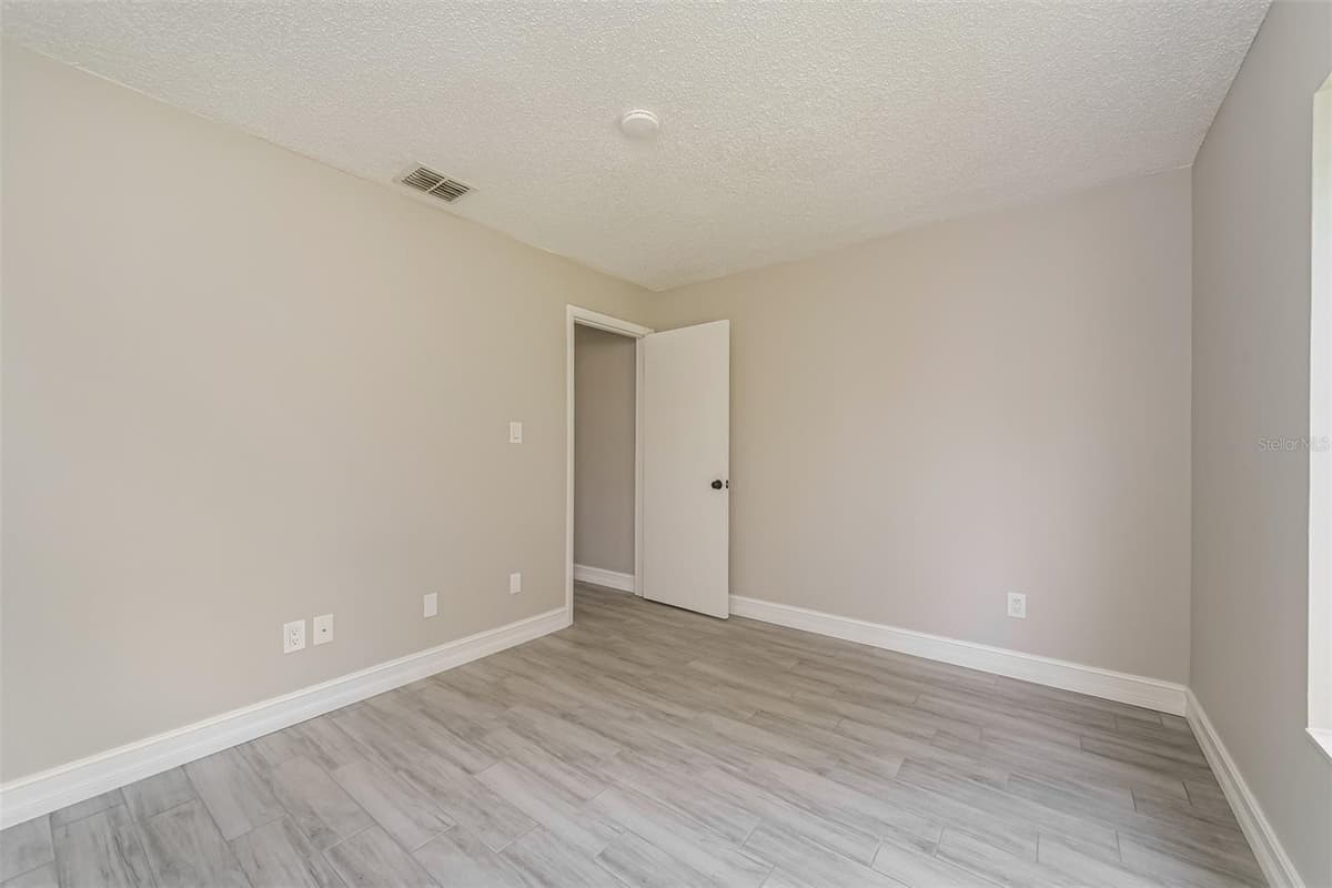 10346 MATCHLOCK DRIVE — photo 18 of 21