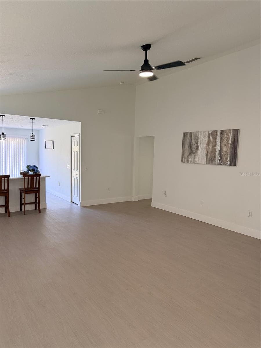 207 HIGH RIDGE DRIVE — photo 11 of 11