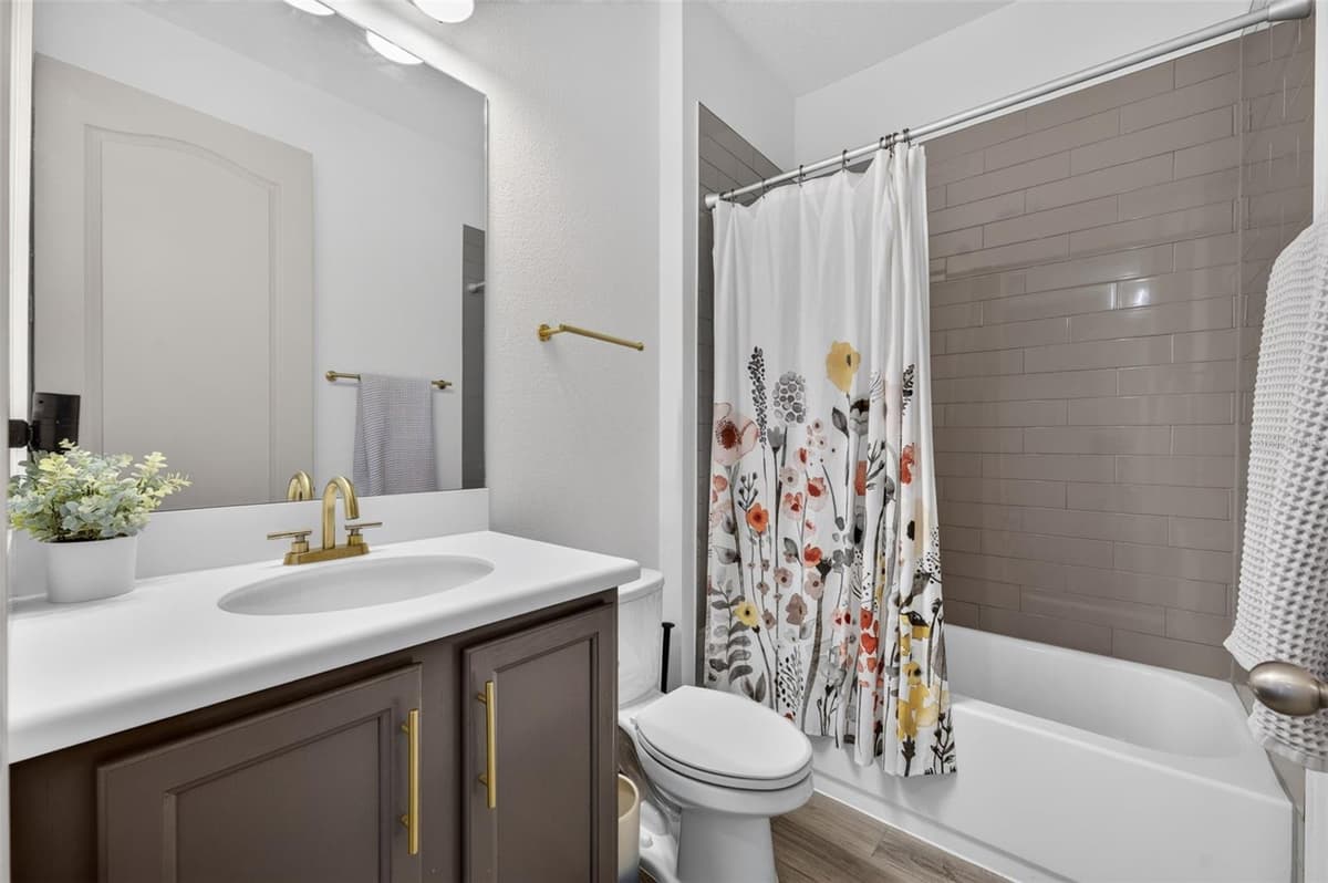9202 MERLON DRIVE — photo 40 of 60