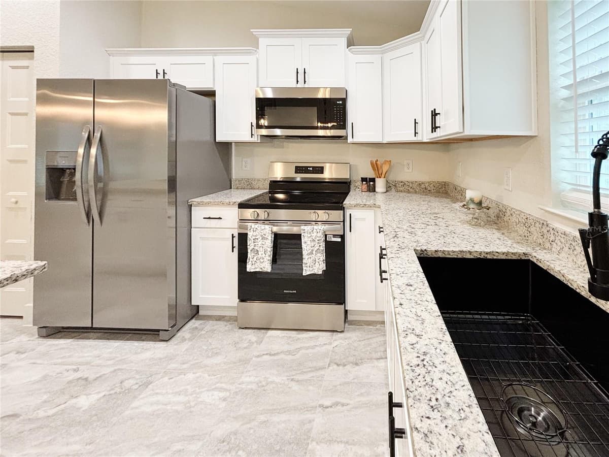 22575 ANCHOR BOULEVARD — photo 14 of 64