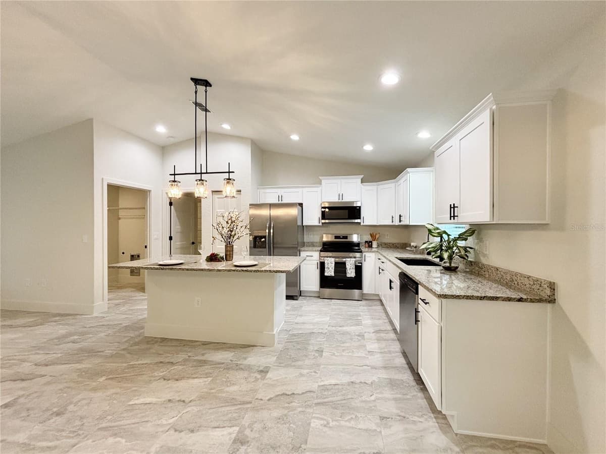 22575 ANCHOR BOULEVARD — photo 16 of 64