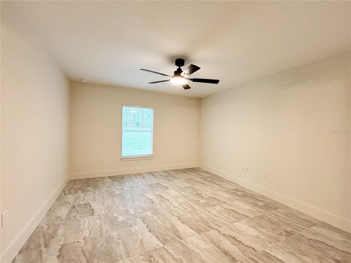 22575 ANCHOR BOULEVARD — photo 24 of 64