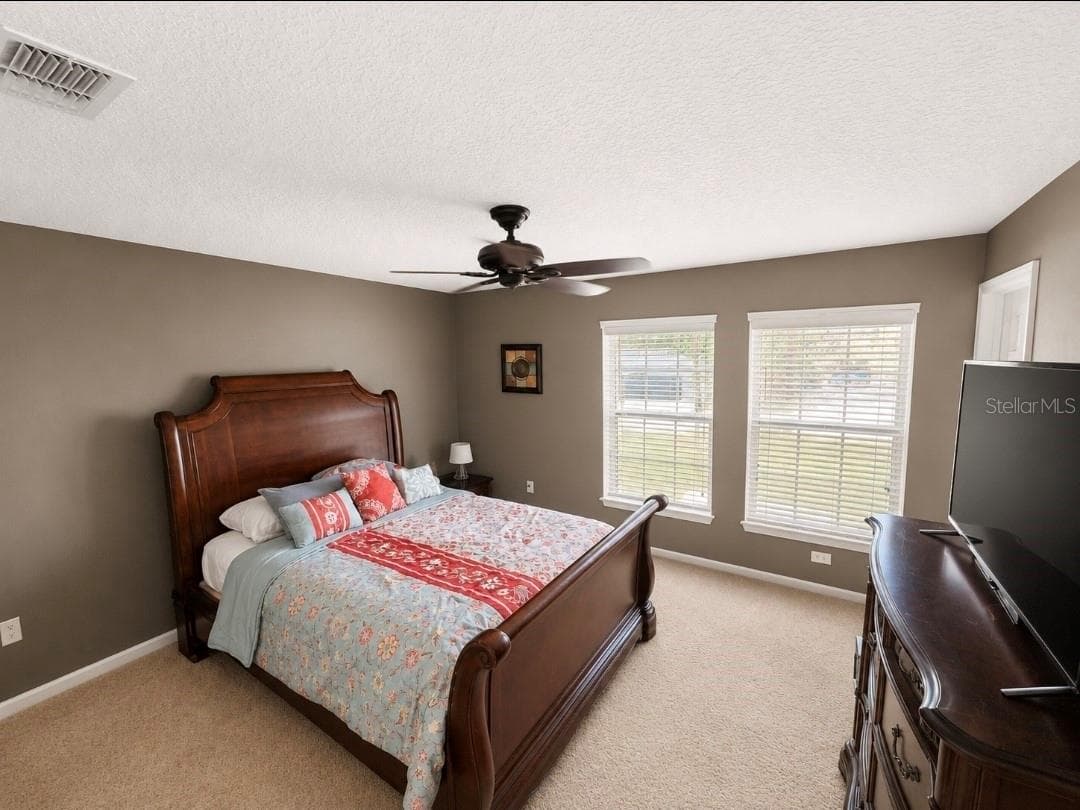 32 ANGELA DRIVE — photo 11 of 30