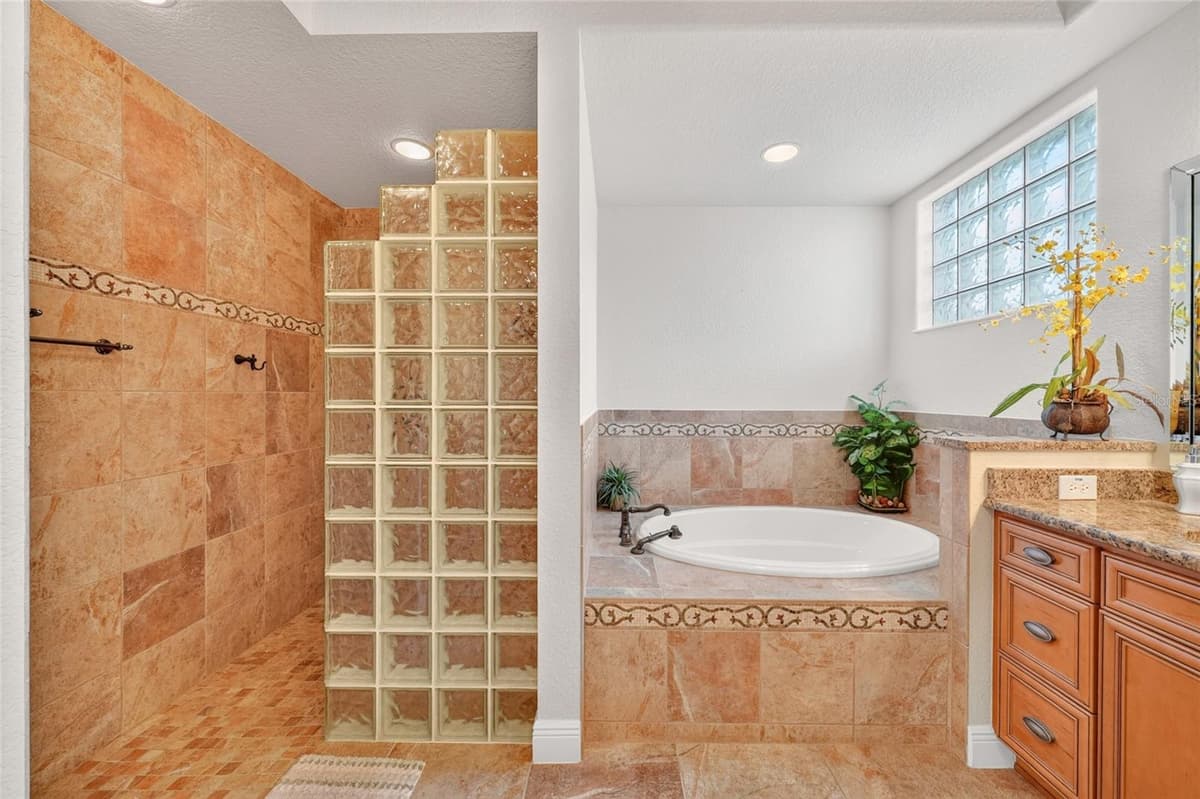 2063 LAKE RIDGE DRIVE — photo 37 of 75