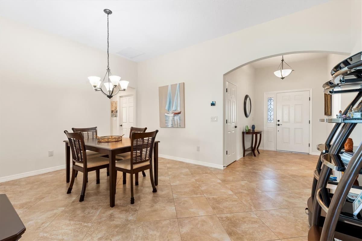 5996 DELPHINA LOOP — photo 9 of 41