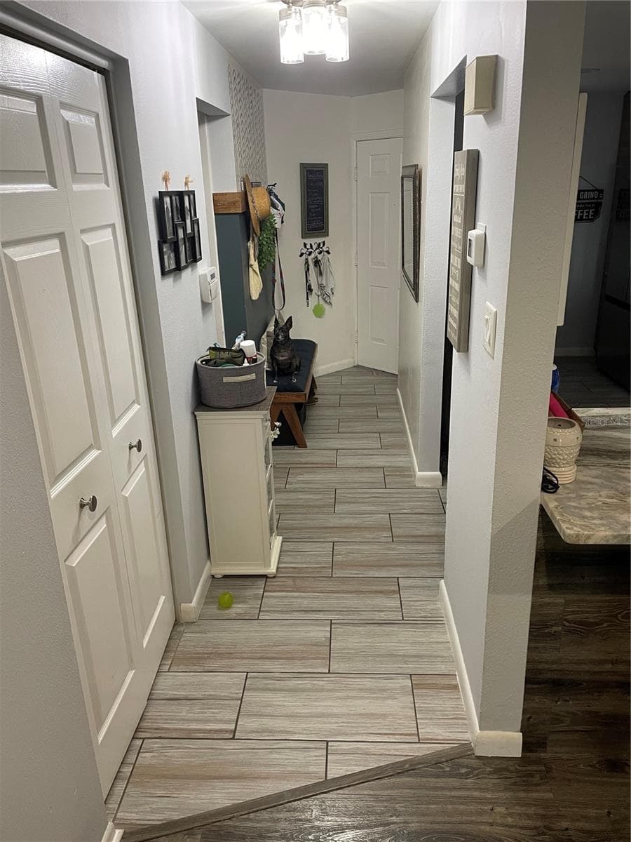 2131 RIDGE ROAD — photo 16 of 30