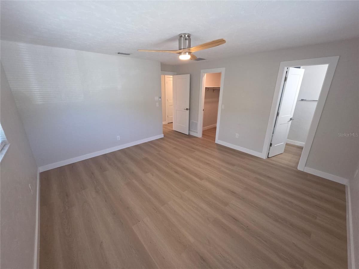63 OAKWOOD DRIVE — photo 20 of 52