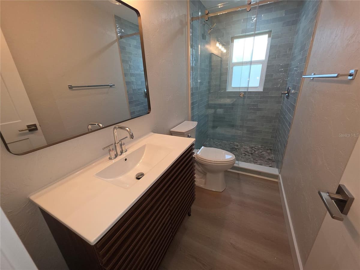 63 OAKWOOD DRIVE — photo 24 of 52