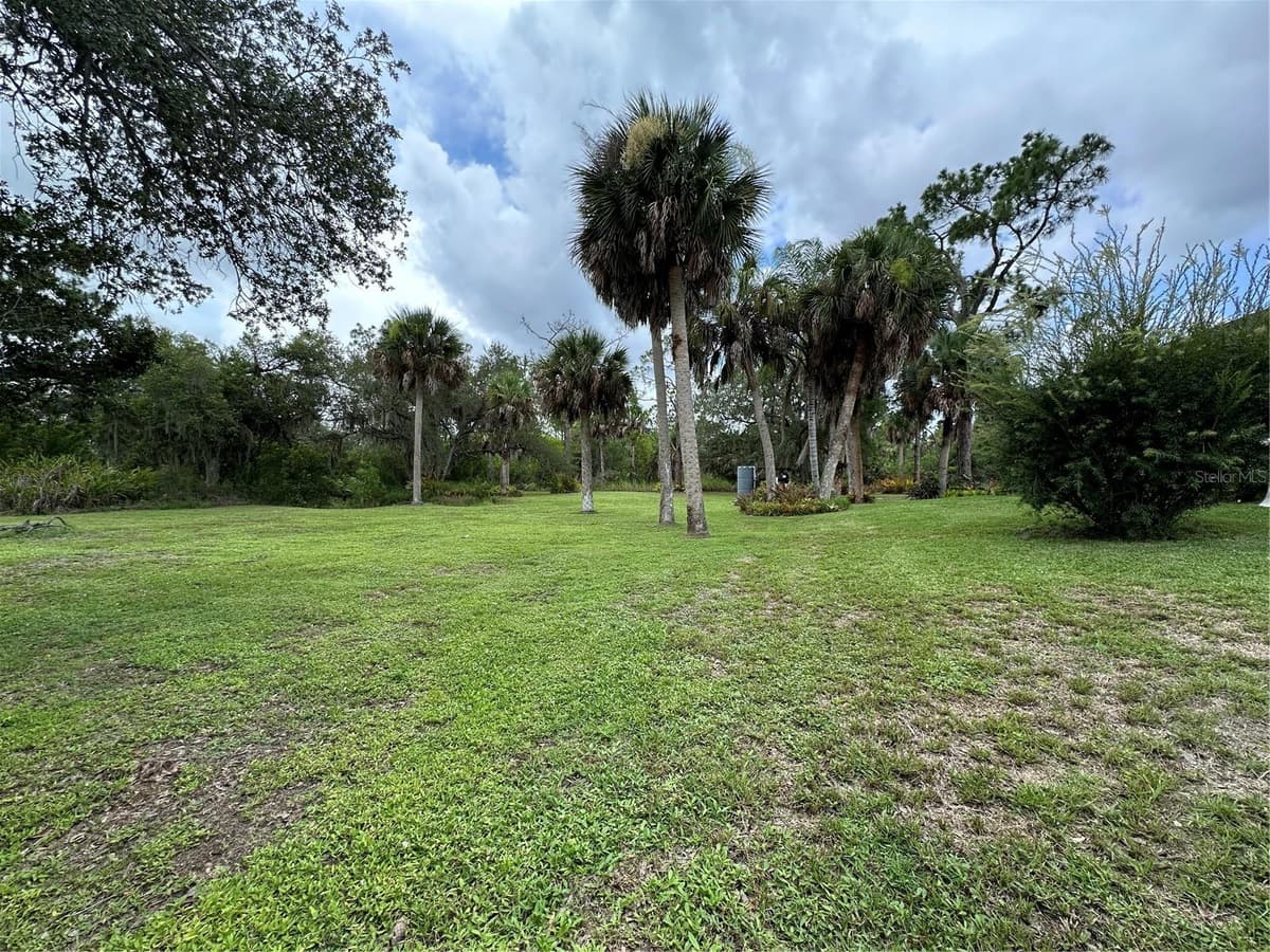 13075 BATLIN AVENUE — photo 7 of 36