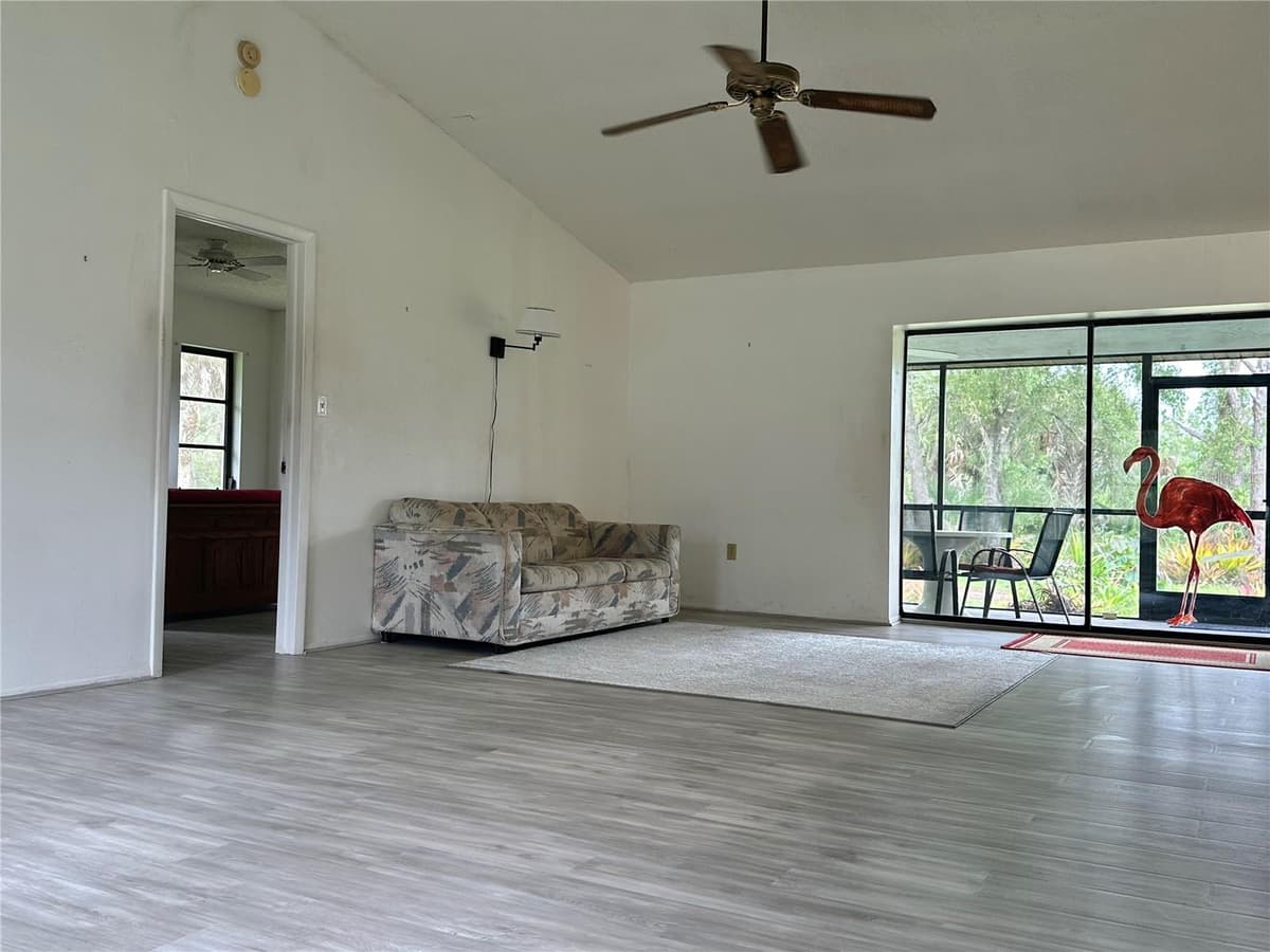 13075 BATLIN AVENUE — photo 18 of 36