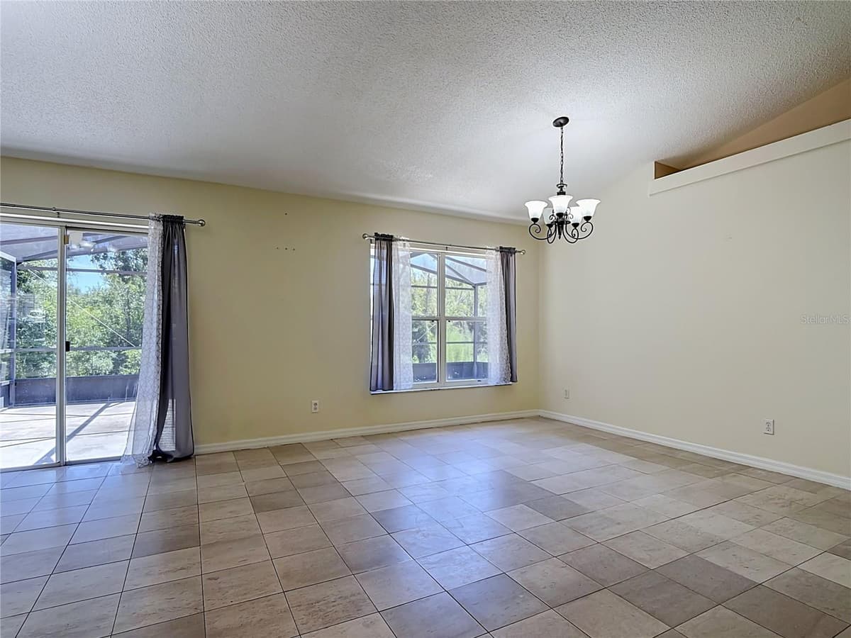 15405 MARGAUX DRIVE — photo 12 of 43