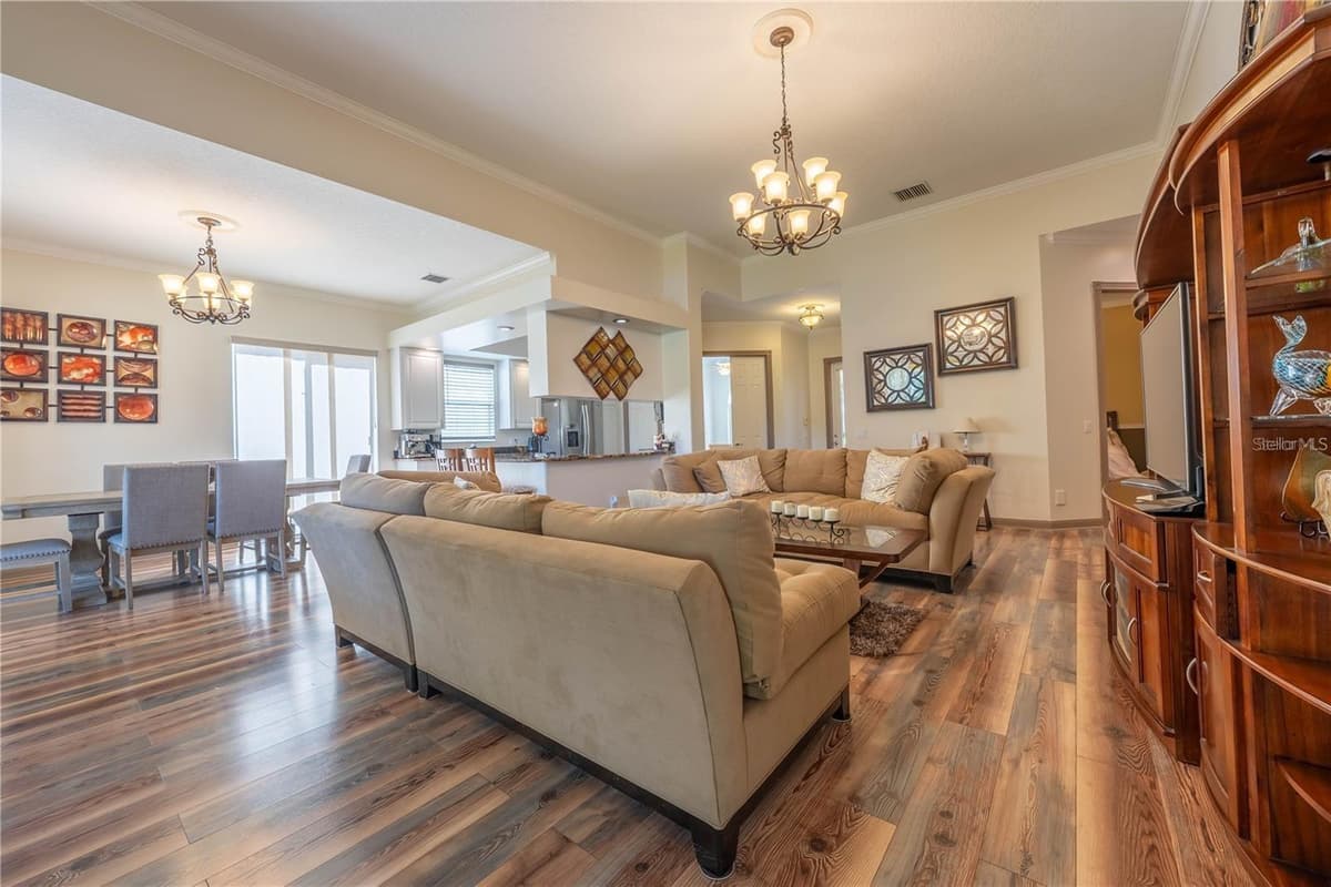 11731 EAGLE RAY LANE — photo 18 of 52