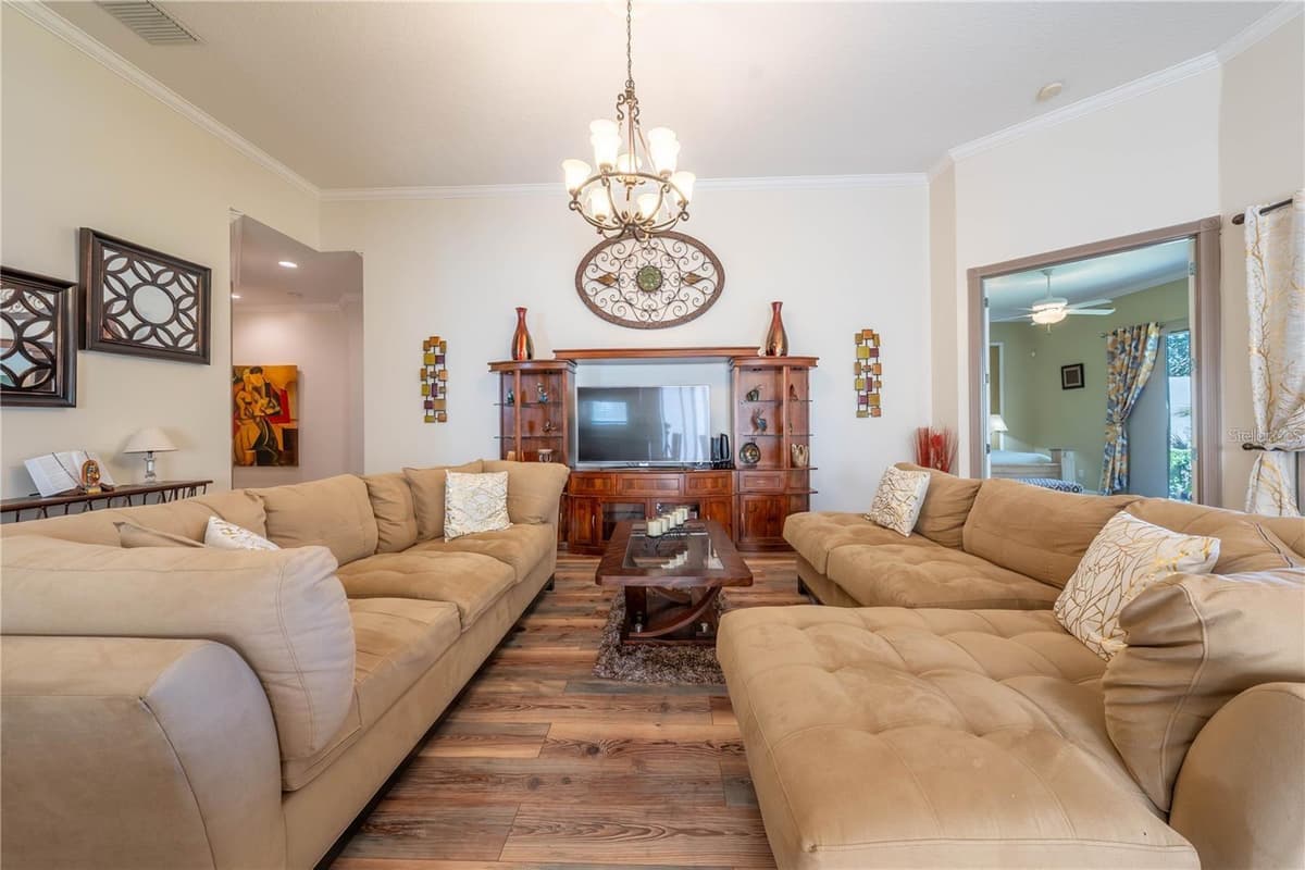 11731 EAGLE RAY LANE — photo 15 of 52