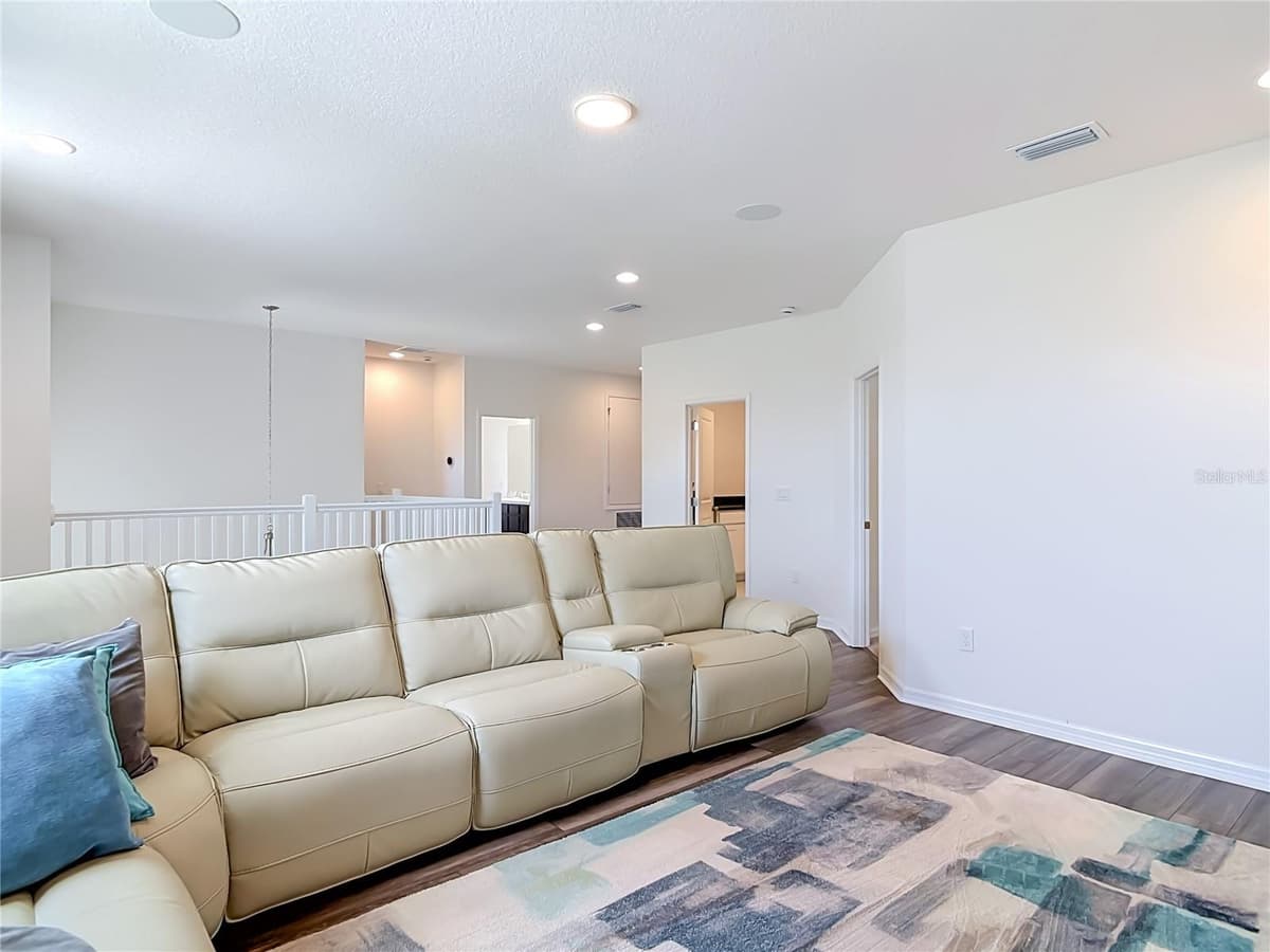 720 TREEHOUSE LOOP — photo 47 of 67
