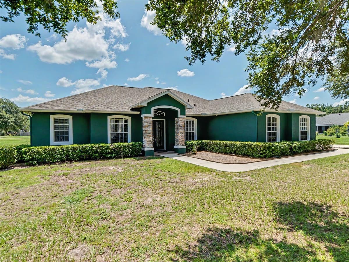 4814 CYPRESS SERENITY DRIVE — photo 2 of 32